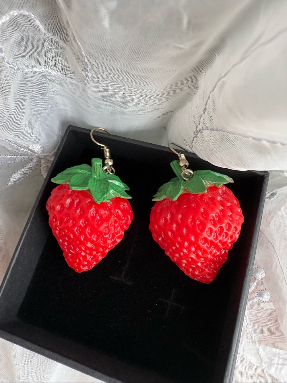 Unique Retro Style 3D Strawberry Fruit Earrings